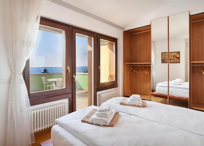 Villa Regina Gardesana Luxury Garda (Verona)