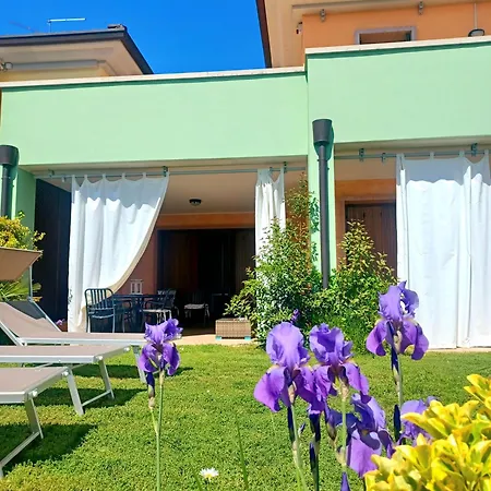 Regina Gardesana Luxury