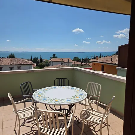Villa Regina Gardesana Luxury *