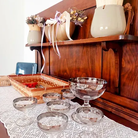 Regina Gardesana Luxury Villa *